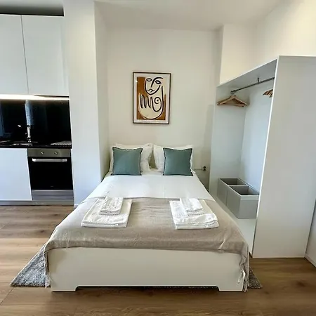 Your Base S Art District 14 Apartment Porto